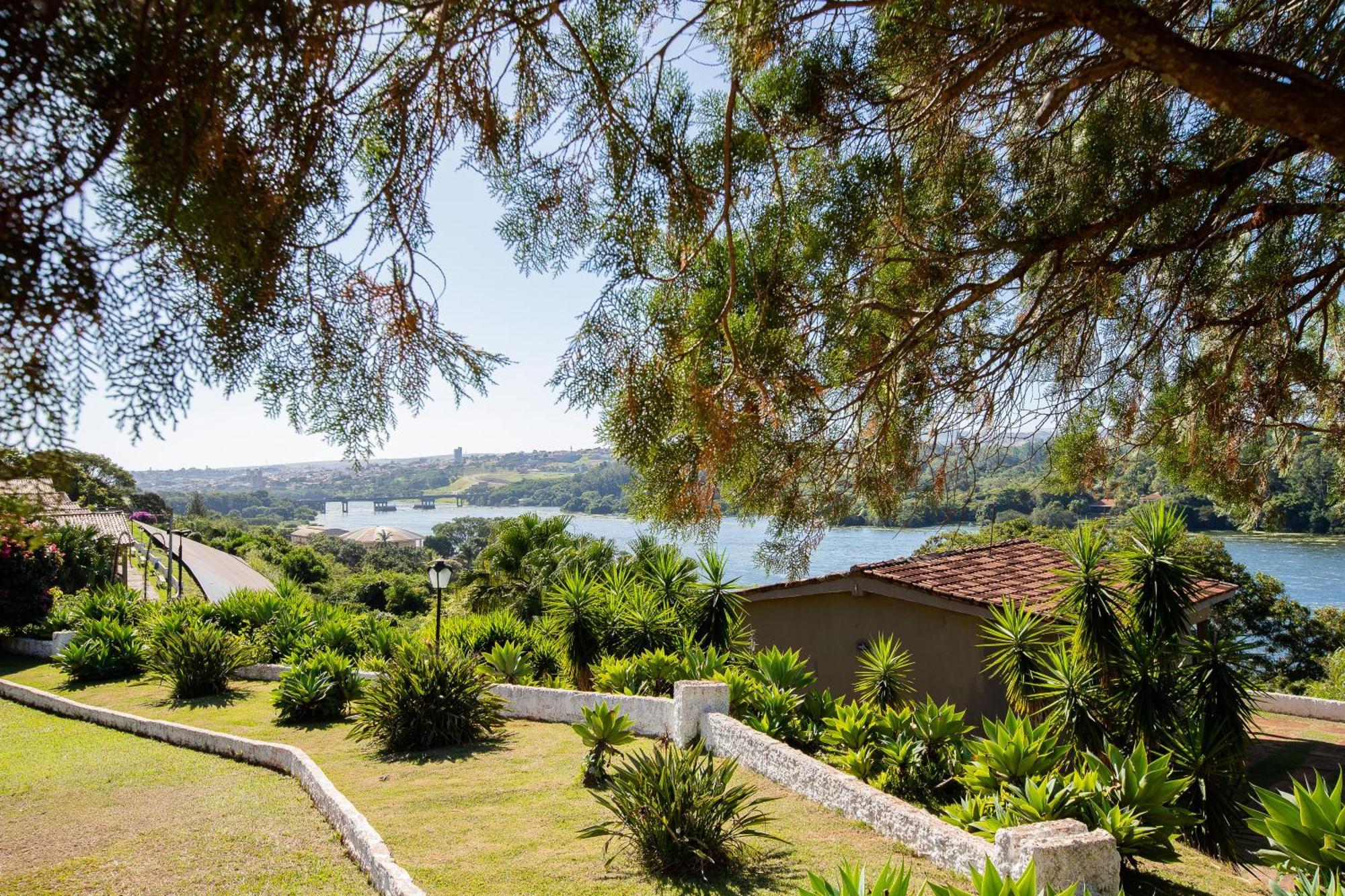 Panorama Park Hotel Igaracu do Tiete Eksteriør billede